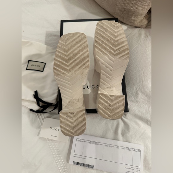 Authentic GUCCI rubber slides!!! - Picture 4 of 7